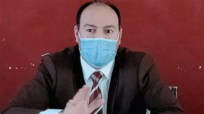 رئيس أبشواي: حظر توقيع العاملين بدفاتر المركز إلا بعد إظهار كارت تطعيم كورونا