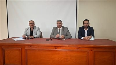 نائب رئيس جامعة الفيوم: التحول الرقمي أصبح أمرًا لازم التطبيق في كل الجهات والمجالات