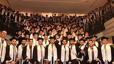 عميد طب الأزهر للخريجين: مرحبا بانضمامكم إلى صفوف الجيش الأبيض