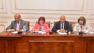 سياحة النواب تناقش ملف تنظيم اتحاد الغرف السياحية وإصدار قانون لها