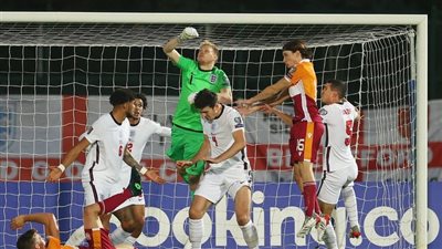 إنجلترا تضرب سان مارينو بعشرة أهداف وتحسم تأهلها إلى كأس العالم