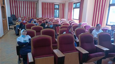 معهد تكنولوجيا الأغذية يطلق برنامجا تدريبيا عن المخاطر الصحية لتصنيع منتجات اللحوم والأسماك