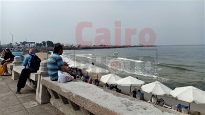 سحب رمادية ورياح شديدة.. الإسكندرية تتأهب لاستقبال نوة المكنسة