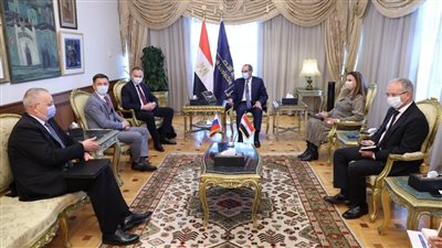 وزير الاتصالات: نسعى لمزيد من التعاون مع روسيا في المجالات الرقمية