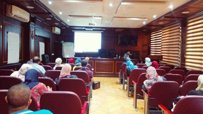 إطلاق دورة تدريبية للتعريف بقواعد التفتيش على مستوردي المستلزمات الطبية