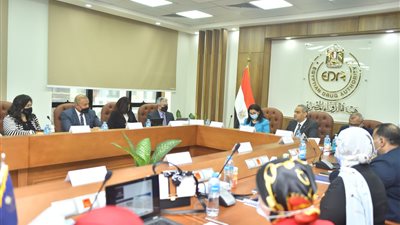 هيئة الدواء المصرية تستقبل وفد منظمة الصحة العالمية للحصول على الاعتمادات الدولية