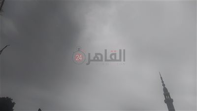 سحب كثيفة تغطي سماء الأقصر مصحوبة بطقس بارد | صور