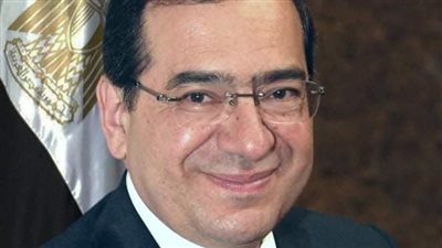 في الذكرى الـ 46 للعيد القومي للبترول.. الوزير يهنئ العاملين