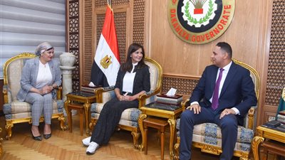 نبيلة مكرم: العالم ينظر لنجاح الدولة المصرية في ملف الهجرة غير الشرعية