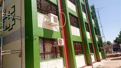 متابعة معدلات تنفيذ مشروعات حياة كريمة بقرى مدينتي إدفو ونصر النوبة  بأسوان