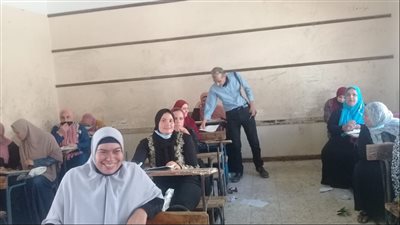 انتهاء امتحانات دورة أكتوبر لمحو الأمية وتعليم الكبار بالبحيرة 
