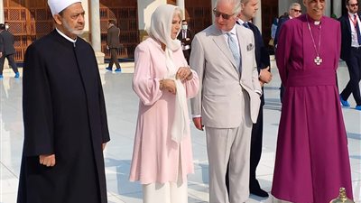 رئيس الكنيسة الأسقفية بمصر يلتقي الأمير تشارلز وزوجته بصحبة شيخ الأزهر
