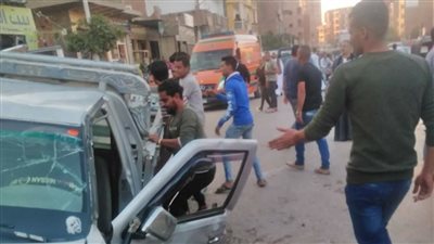 أثناء عودتهم من عزاء.. مصرع وإصابة 3 أشخاص في حادث تصادم بقصر النيل