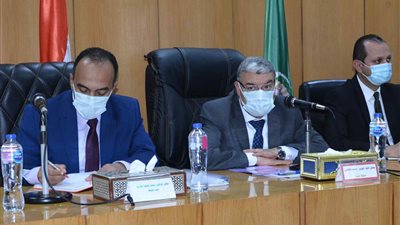 محافظ المنيا: توجيهات جديدة حول طلبات التصالح
