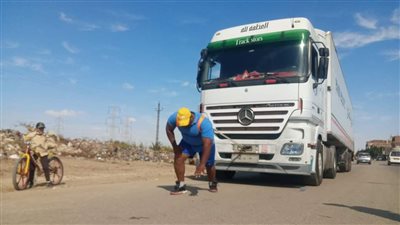 سحب 3 تريلات وزنها 60 طنا.. كابونجا ابن الإسماعيلية يسعى لدخول موسوعة جينيس