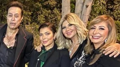 هل مريض؟.. حكيم محط تساؤل الجمهور والسبب بوسي شلبي