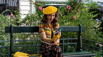 تعرف على تفاصيل مسلسل Emily in Paris وموعد عرضه