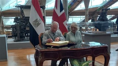 كيف رأى الأمير تشارلز التغيرات في مصر بعد زيارته الأولى عام 2006؟.. السفير البريطاني يجيب 