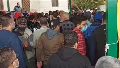 بث مباشر| الجثة تفحمت.. أهالي بورسعيد يشيعون جثمان إحدى ضحايا حادث الخارجة بالوادي الجديد