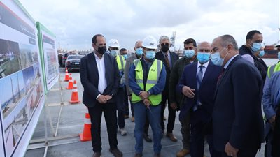 وزير النقل: هدفنا تحويل مصر لمركز عالمي للتجارة واللوجيستيات