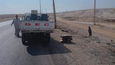 لتفادي حوادث السير.. إنارة الطريق الصحراوي الشرقي القديم بمركز مطاي