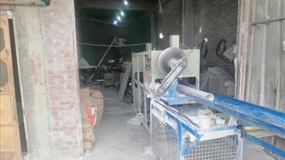 ضبط مصنع مواسير يستخدم مواد مجهولة المصدر ويقلد العلامات التجارية بالدقهلية