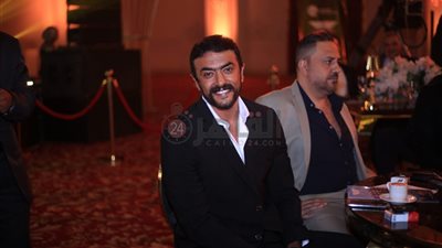 أحمد العوضي تعليقًا على أزمة رشوان توفيق: كم الجحود تجاه الآباء مرعب