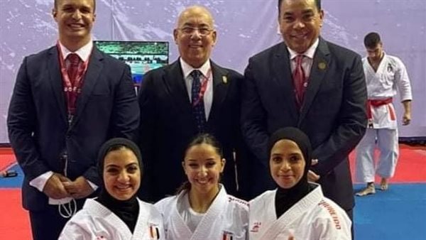 لاعبات الكاراتيه