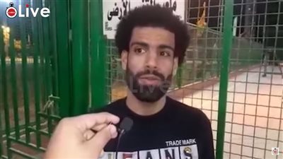 الطالب محمود شبيه محمد صلاح: في الشارع والجامعة بيتصوروا معايا فكرني فخر العرب| فيديو