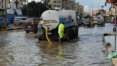 الري تواجه السيول والأمطار بـ خفض مناسيب المصارف و72 وحدة طوارئ