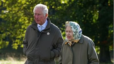 مسؤول بالقصر الملكي البريطاني: العائلة عاشت أسوأ عام لها في 2021