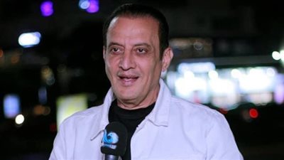 نكشف تفاصيل كتاب كيف تكون إنسانًا للإعلامي طارق علام