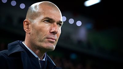 حقيقة اقتراب زين الدين زيدان من تدريب منتخب السعودية