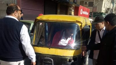  التحفظ على 7 تكاكتك مخالفة بالشرقية | صور