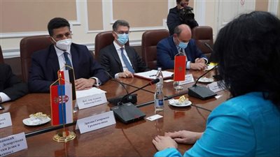 السفير المصري في بلجراد يزور مدينة نيش الصربية على رأس وفد من سفراء دول الفرنكوفونية 