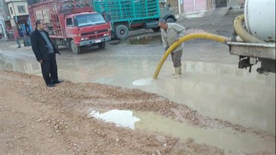 المحافظ يتابع أعمال شفط المياه وانتظام المرور وسط تحسن ملحوظ في الأحوال الجوية بالبحيرة