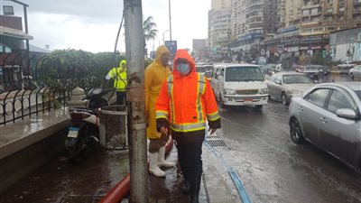 لسوء حالة الطقس.. تعطيل العمل بمدارس الفترة المسائية بالإسكندرية