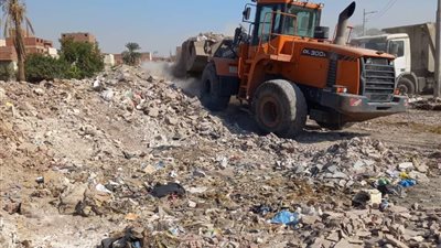 رفع 220 طن قمامة ومخلفات صلبة بالمنيا