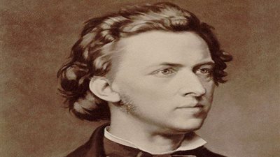 الجناح البولندي في إكسبو 2020 دبي يعزف مقطوعات شوبان