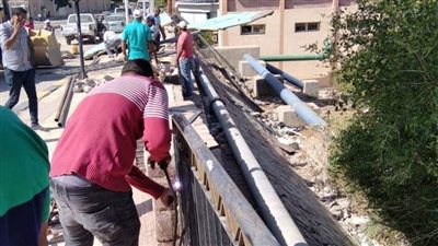 محافظ أسوان يشدد على مواصلة الحملات لإزالة الإشغالات ورفع مستوى النظافة