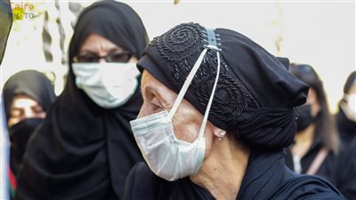 انهيار رجاء حسين في جنازة سهير البابلي: كانت عشرة عمري بناكل ونسافر مع بعض