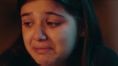 ريم عبد القادر تتعرض للسرقة وتتسول بالشوراع في أحداث الحلقة الثالثة من حكاية مريم