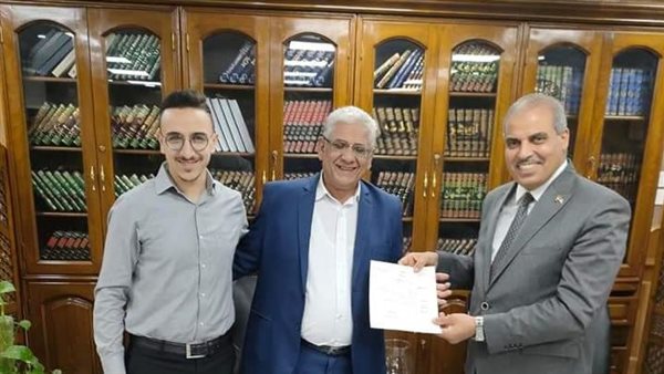 الدكتور محمود الدريني