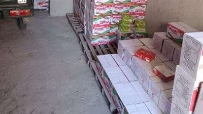 التحفظ على 600 عبوة بسكويت مجهول المصدر في مخزن أغذية مشبوه بالشرقية