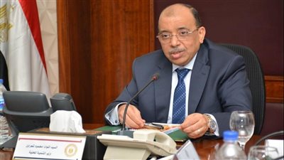 التنمية المحلية تتابع جهود محافظة الإسكندرية في التعامل مع تجمعات الأمطار 