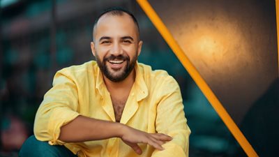 غدا.. علي الألفي يحيى الليلة السابعة لـ هل هلالك