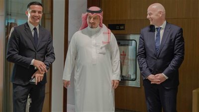 رئيس الاتحاد السعودي يستقبل إنفانتينو قبل نهائي آسيا