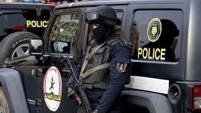 بحوزته حشيش ومبالغ مالية.. ضبط شخص بتهمة الإتجار في المواد المخدرة بالقاهرة