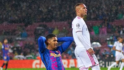 برشلونة يسقط في فخ التعادل مع بنفيكا في دوري أبطال أوروبا