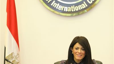 وزيرة التعاون تلتقي 16 من رواد الأعمال السويسريين لتعزيز العلاقات المشتركة بين البلدين